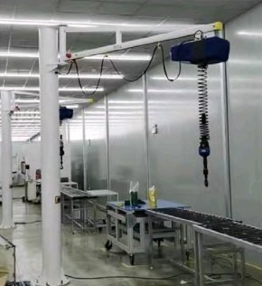 Консольный поворотный кран  в Новосибирске