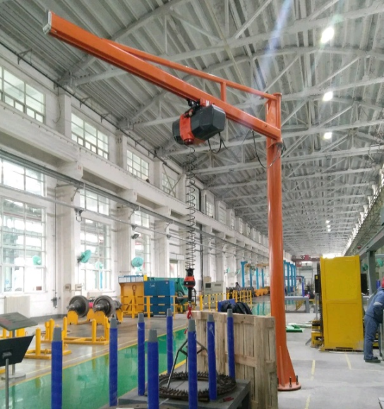 Консольный поворотный кран  в Новосибирске