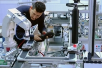 Монтаж и сервис промышленных роботов